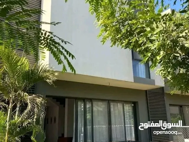 210 m2 4 Bedrooms Villa for Sale in Cairo First Settlement