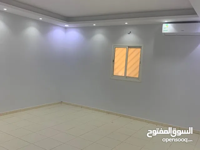 95 m2 1 Bedroom Apartments for Rent in Al Riyadh Al Maizilah