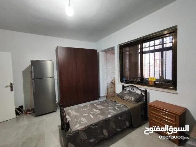 استوديو للإيجار – شارع القدس قرب نقابة المهندسين ومطعم توستي