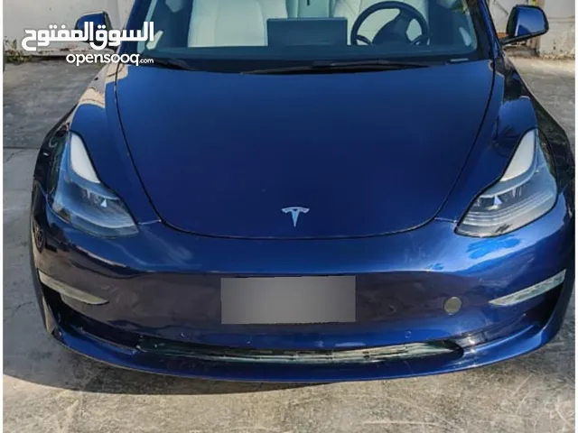 تيسلا 3 موديل 22 صبغ قطعتين بدون تبديل السعر 188 ورقه داخل ابيض دبل ماطور تمشي الشحنه 547 كيلو