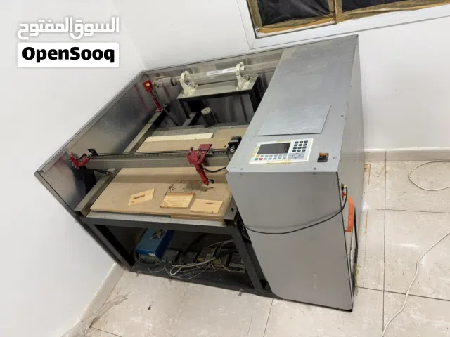 للبيع مكينه CNC ممتازه