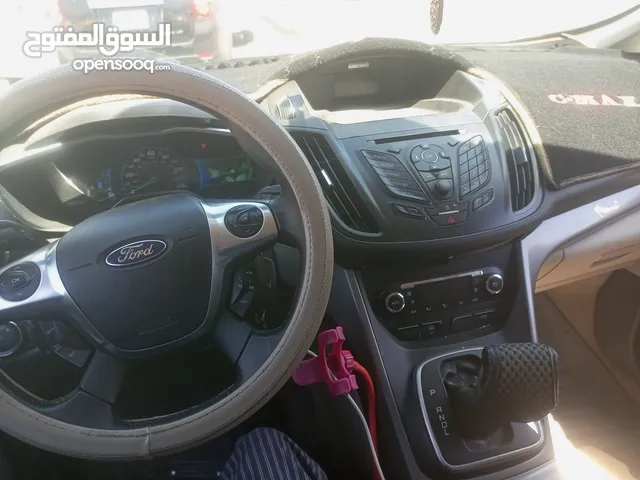 بحالة جيدة جدا Ford C-mac 2013
