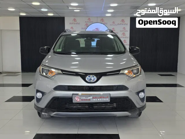 2017 تويوتا راف فور LE