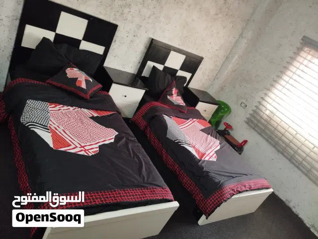غرفة نوم أطفال أو شبابيه