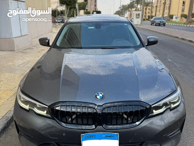 بي ام 320i بحاله ممتازه جدا