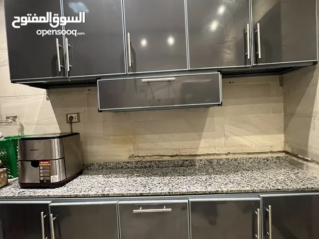 مطبخ الوميتال مع رخامه للبيع