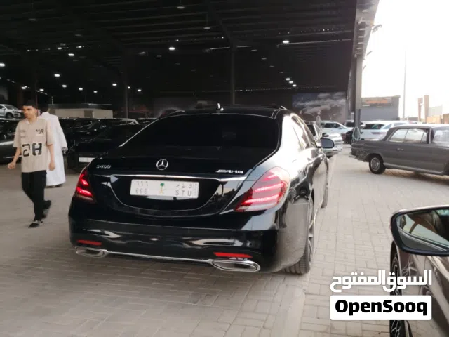 2015 مرسيدس بنز اخرى 450