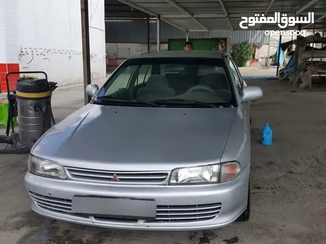 متسوبيشي لانسر موديل 1996