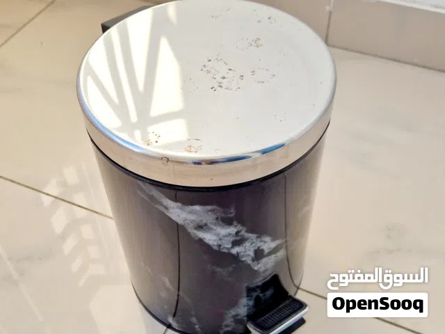 Pedal Bin (Trash Can)