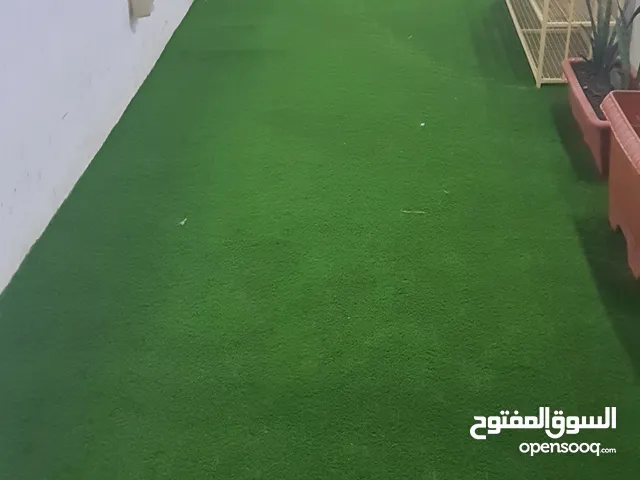 العشب الصناعي اهلا وسهلا بالجميع في عالم العشب الصناعي بجميع انواعه والوانه موقعنا بالخوير