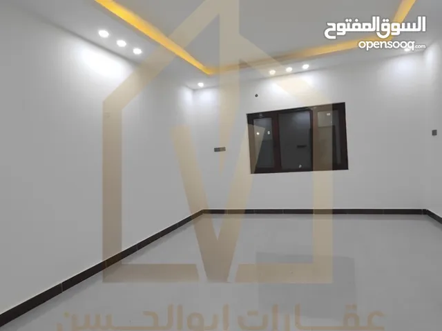 350m2 More than 6 bedrooms Townhouse for Rent in Basra Other