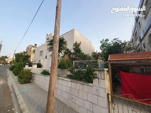 700 m2 3 Bedrooms Villa for Sale in Amman 7th Circle