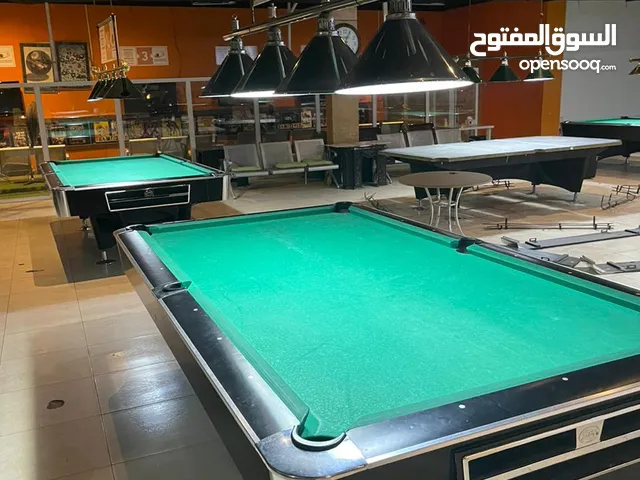 طاولات بلياردو رخام ملكي نظيف 9قدم