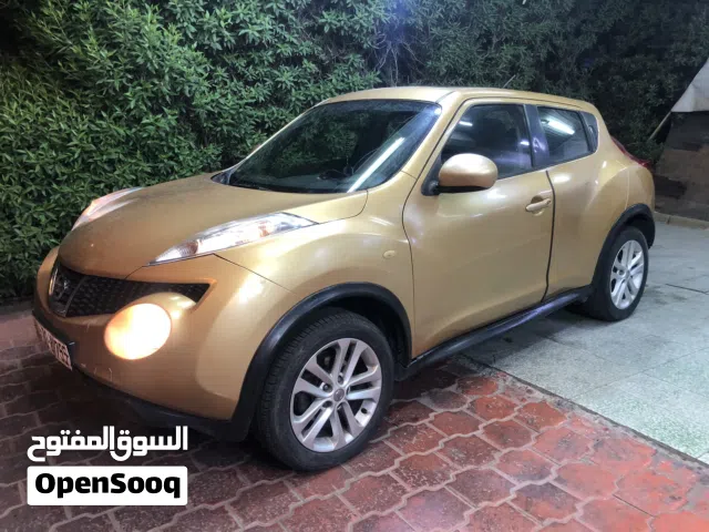 2014 نيسان جوك SV