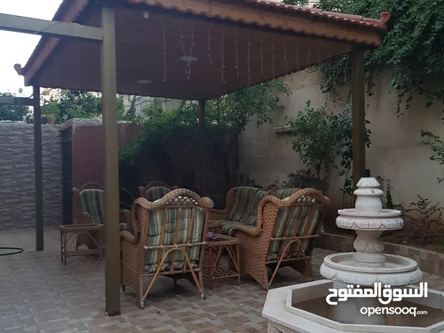200 m2 3 Bedrooms Apartments for Sale in Amman Al Rabiah