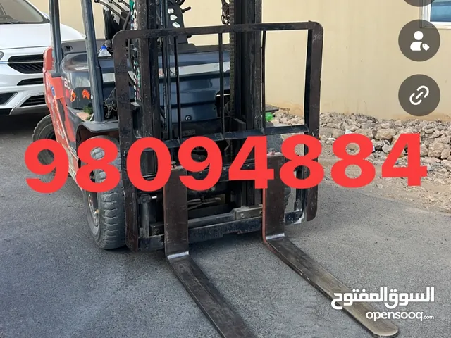 Toyota Maxton forklift