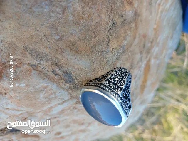 Rings for sale in Jerash