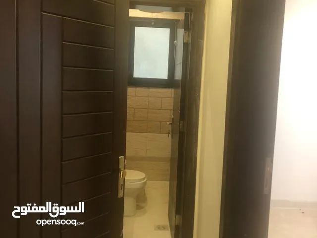 180 m2 3 Bedrooms Apartments for Rent in Dammam Al Aziziyah