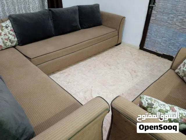 كورنر 8مقاعد شبه جديد