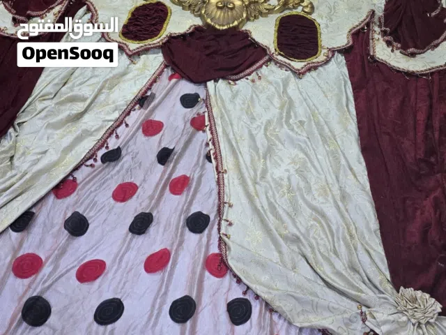 برده للبيع  قنفه ملكيه مع طاولتين تفصال لبناني