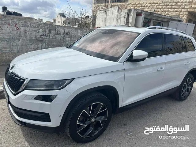 Kodiak 2019 4*4 فتحة وهوق كهربا مفلل