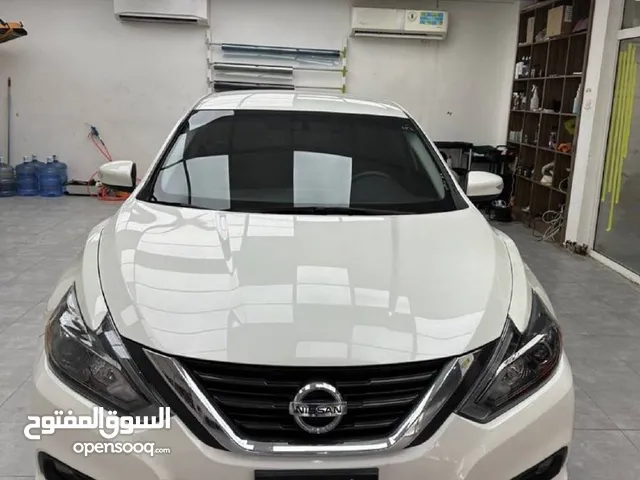 Used Nissan Altima in Dubai