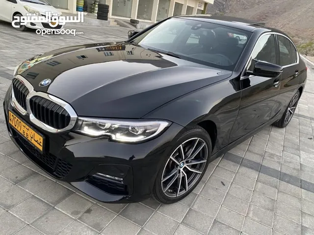 BMW:330i twin turbo/model:2022