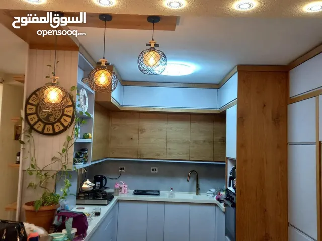 135 m2 3 Bedrooms Apartments for Sale in Ramallah and Al-Bireh Abu Qash