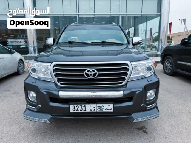 Used Toyota Land Cruiser in Dhofar