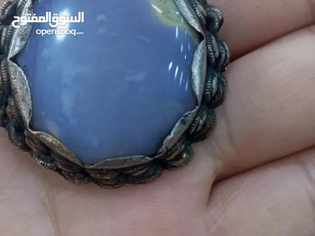 احجار كريمه وخواتم واكسسوارات للبيع