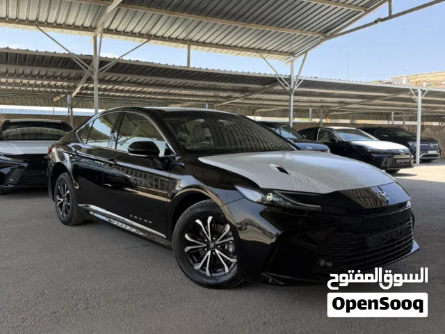 2026 تويوتا كامري LE