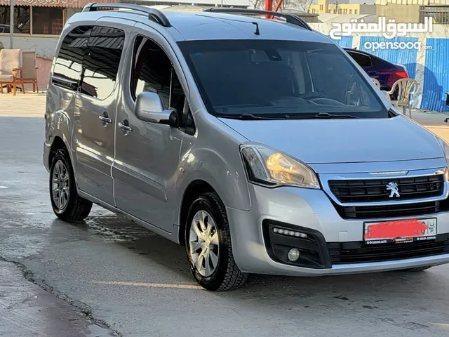 بيجو بارتنر