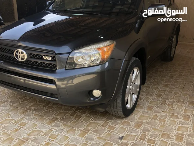 Used Toyota RAV 4 in Zawiya