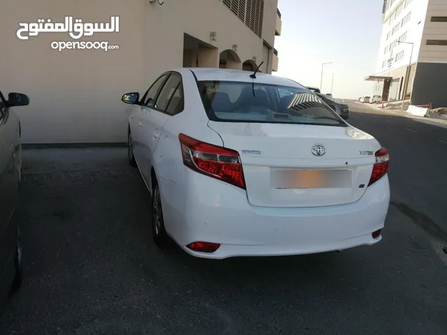 Toyota Yaris model 2015