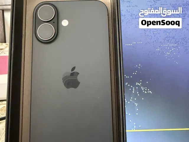 iPhone 17 256GB  حالة ممتازة جداً  بطارية 94%