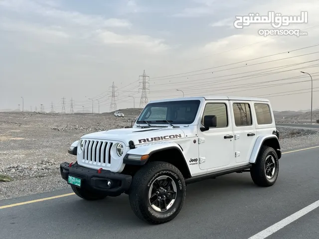 Apple CarPlay Used Jeep in Muscat