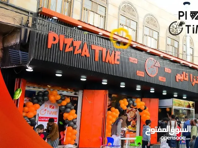 مطعم وجبات سريعه خمس فتحات للبيع
