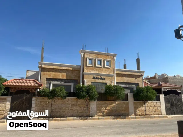 190 m2 5 Bedrooms Townhouse for Sale in Madaba Other