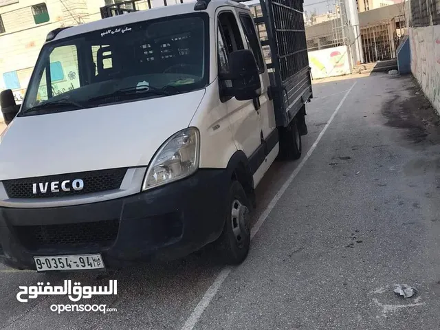 Flatbed Iveco 2012 in Nablus