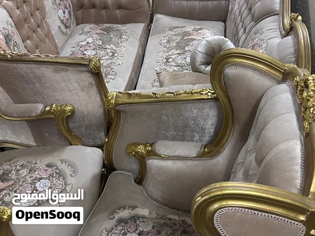 للبيع كراسي النوع الفاخر كنب