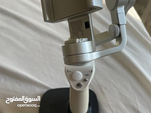 DJI OSMO mobile. for smartphones of all shapes