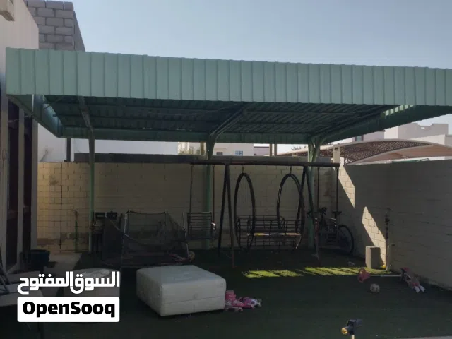 مظلة سيارات