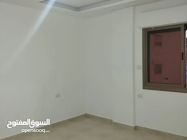 165 m2 3 Bedrooms Apartments for Sale in Zarqa Al Zarqa Al Jadeedeh
