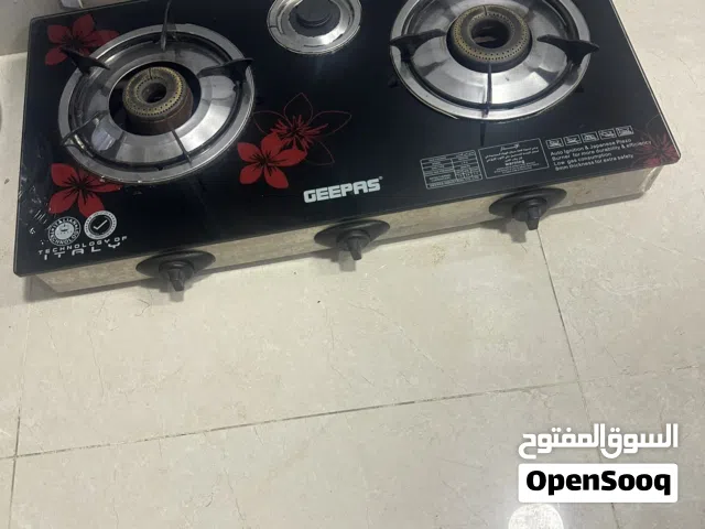للبيع طباخة مستعمله ماركة ايكون 3 عيون بالخوض السادسة