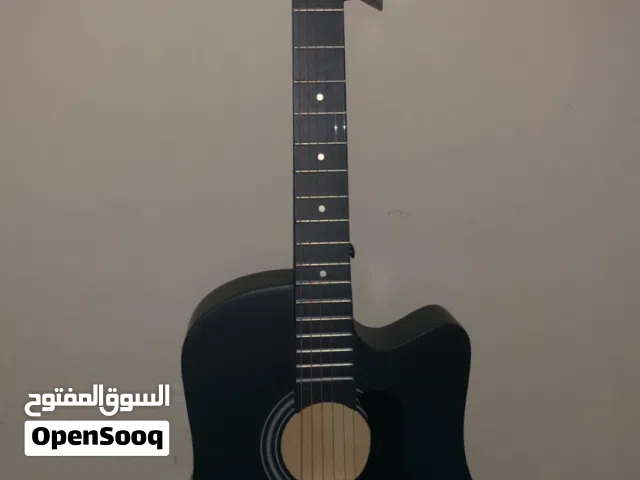 جيتار مستعمل اسبوعين حالته زينا