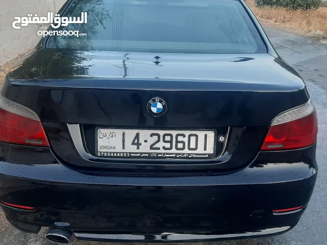 BMW  520i 2008