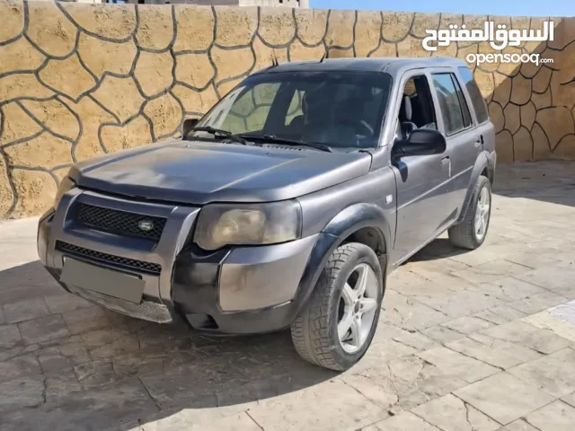 لاند روفر 2005