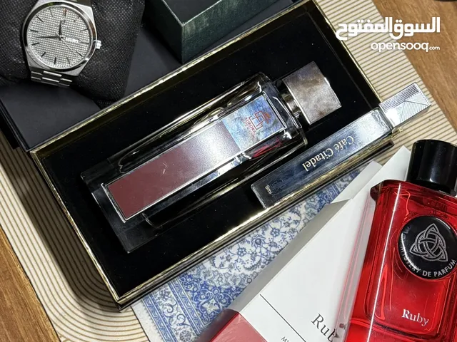 اقرا الوصف بكج من ساعة فيجيور وعطور من براندات عالمية