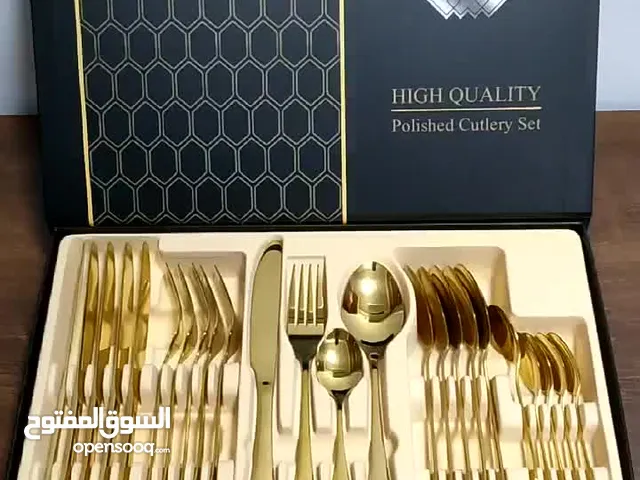 طقم أدوات مائدة فاخرة من الفولاذ المقاوم للصدأ 24 قطعة