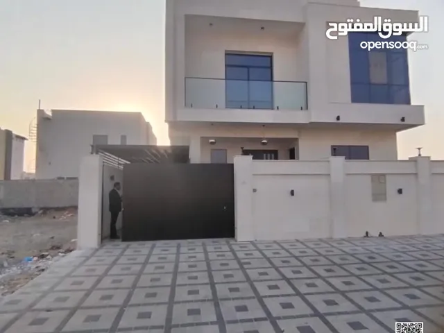 *M فيلا فاخرة للبيع بالياسمين - عجمان - 5 غرف - جلسة خارجية - موقع مميز -شامل توصيل الكهرباء والماء